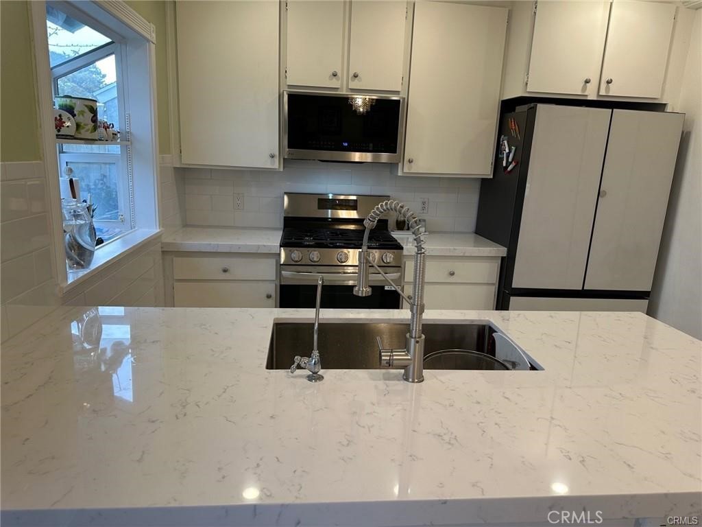 28 Timber Run, Unit 129 Irvine, CA 92614 - Photo 3 of 9