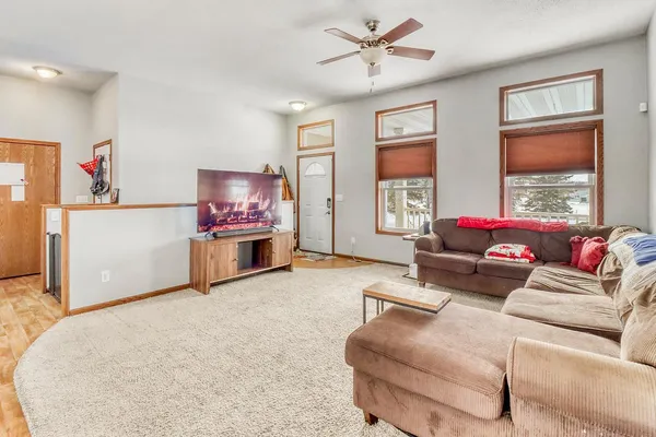 $310,000 | 302 Chicago Avenue, Breckenridge, MN 56520