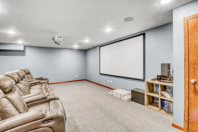 $310,000 | 302 Chicago Avenue, Breckenridge, MN 56520