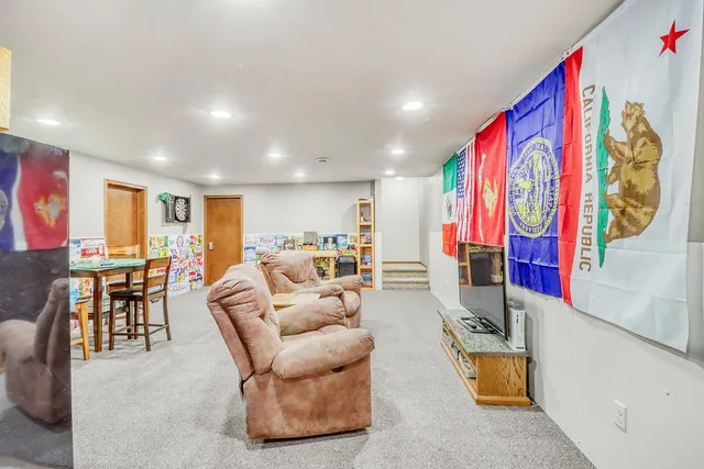 $310,000 | 302 Chicago Avenue, Breckenridge, MN 56520