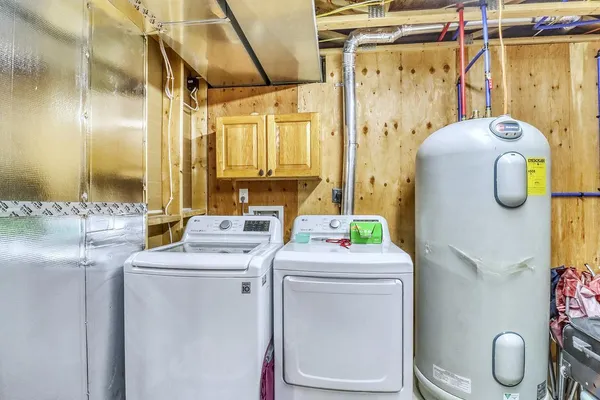 $310,000 | 302 Chicago Avenue, Breckenridge, MN 56520