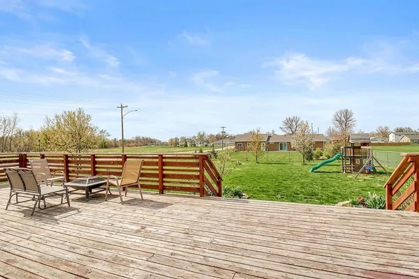 $310,000 | 302 Chicago Avenue, Breckenridge, MN 56520