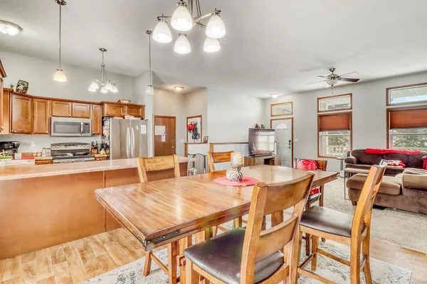 $310,000 | 302 Chicago Avenue, Breckenridge, MN 56520