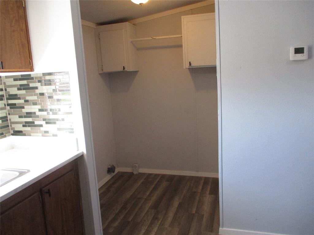 1336 Rains County Road 1530 Point, TX 75472 - Photo 13 of 26