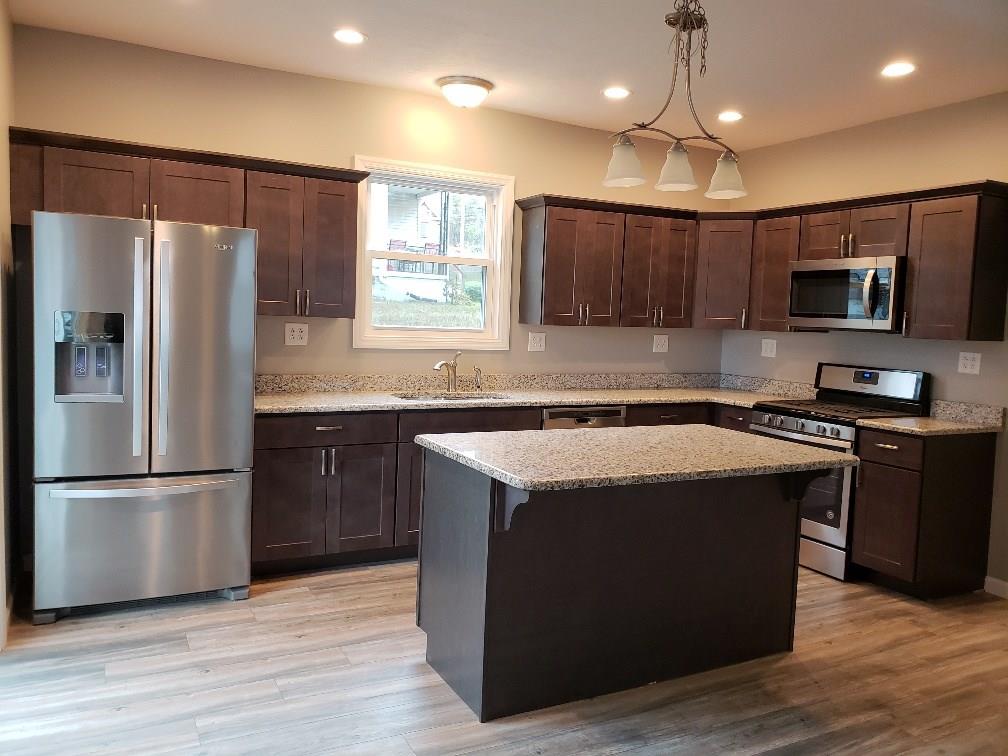 484 Connecticut Avenue Rochester, PA 15074 - Photo 5 of 23