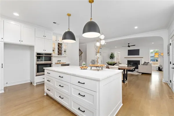 $1,485,000 | 4620 West 70th Terrace, Prairie Village, KS 66208