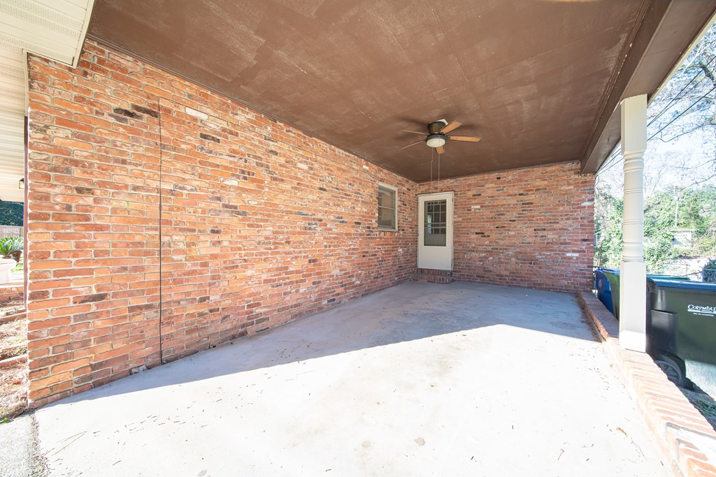 6411 Michael Avenue Columbus, GA 31909 - Photo 4 of 34 a view of an empty room and a window