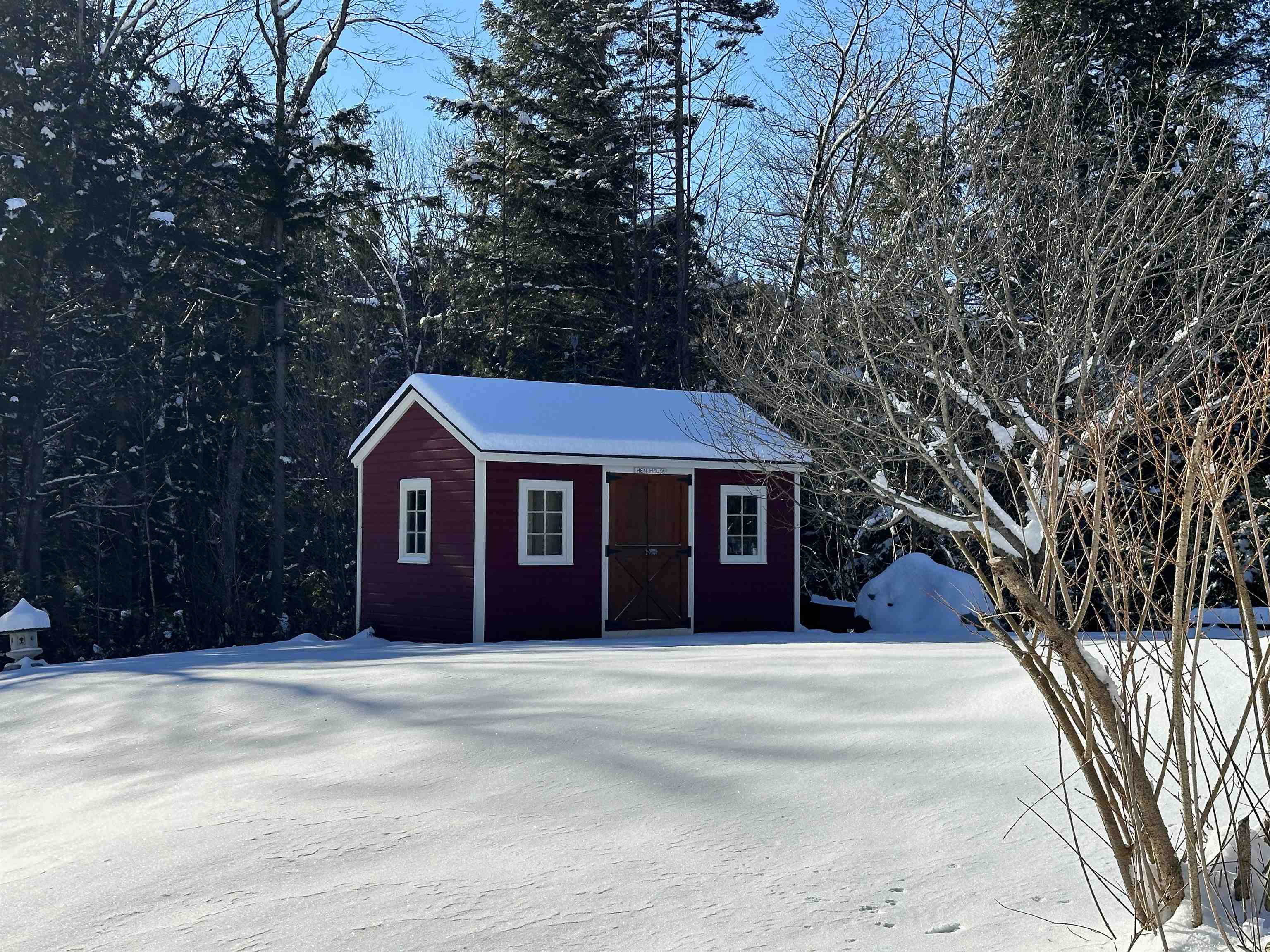 747 Cole Pond Road Jamaica, VT 05343 - Photo 28 of 40 Gallery Image 28