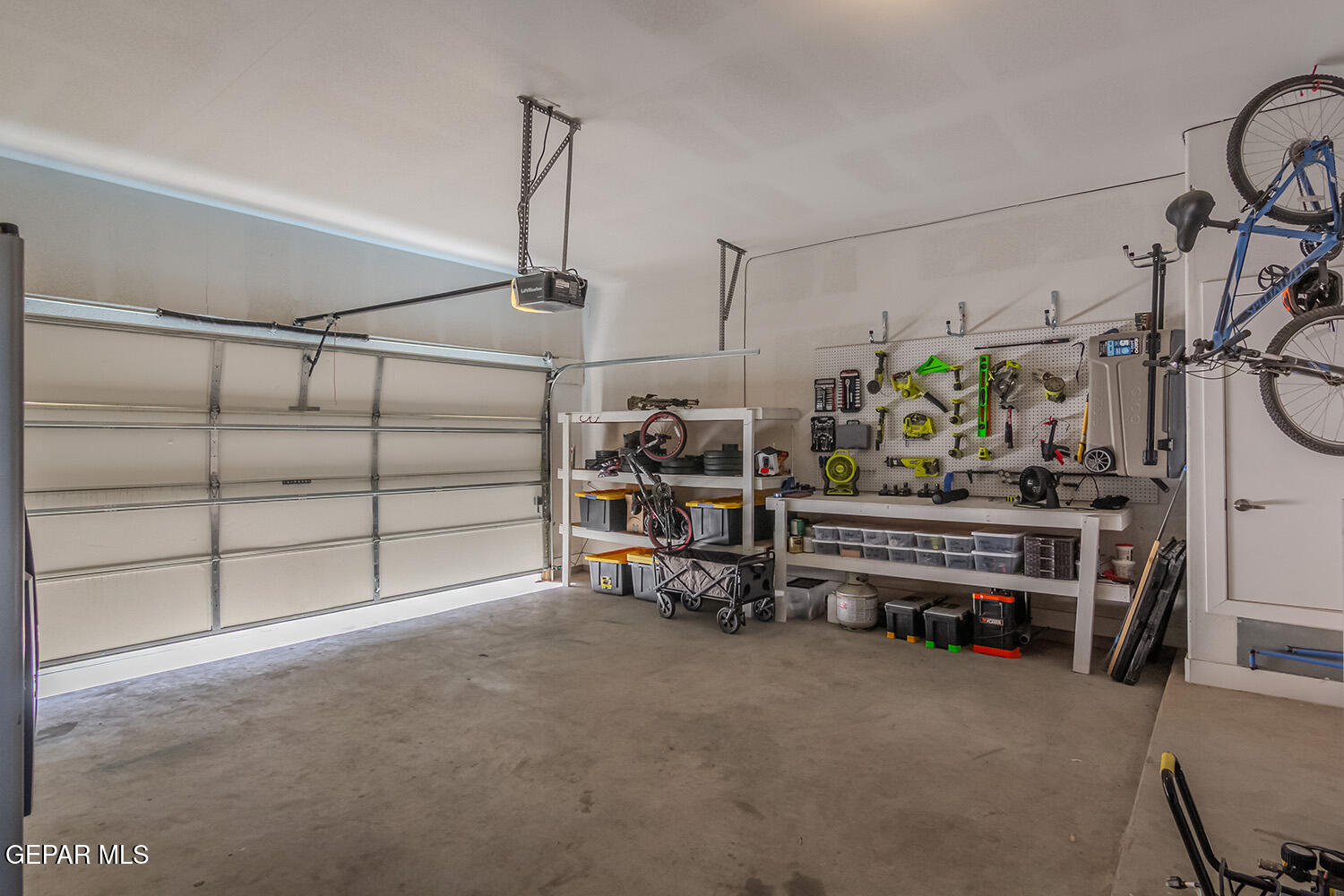 2300 Rory Way El Paso, TX 79911 - Photo 58 of 76 2300 Rory _ 039