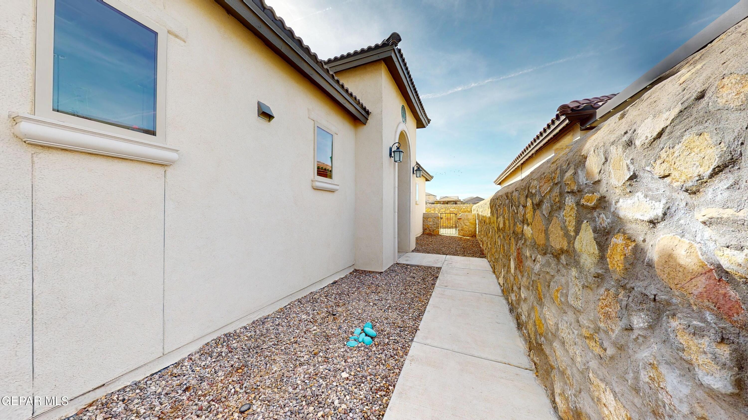 2300 Rory Way El Paso, TX 79911 - Photo 9 of 76 2300-Rory-Way-03022026_094954