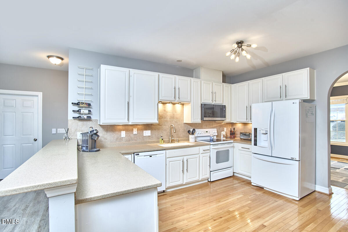 3821 La Costa Way Raleigh, NC 27610 - Photo 10 of 45 10