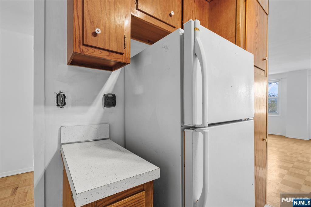 926 Bloomfield Avenue, Unit 5E Glen Ridge, NJ 07028 - Photo 16 of 22