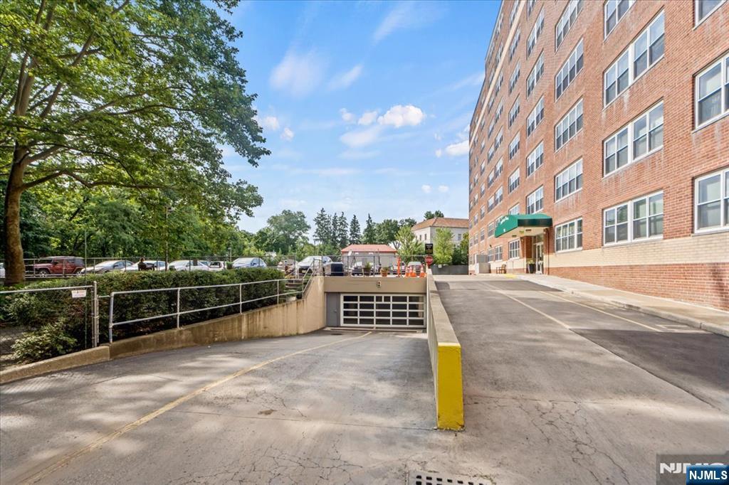 926 Bloomfield Avenue, Unit 5E Glen Ridge, NJ 07028 - Photo 22 of 22