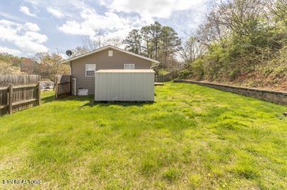 2309 Nuthatcher Road Knoxville, TN 37923 - Photo 6 of 27 9cb5aa411e7b4289806887a899ae3a7c