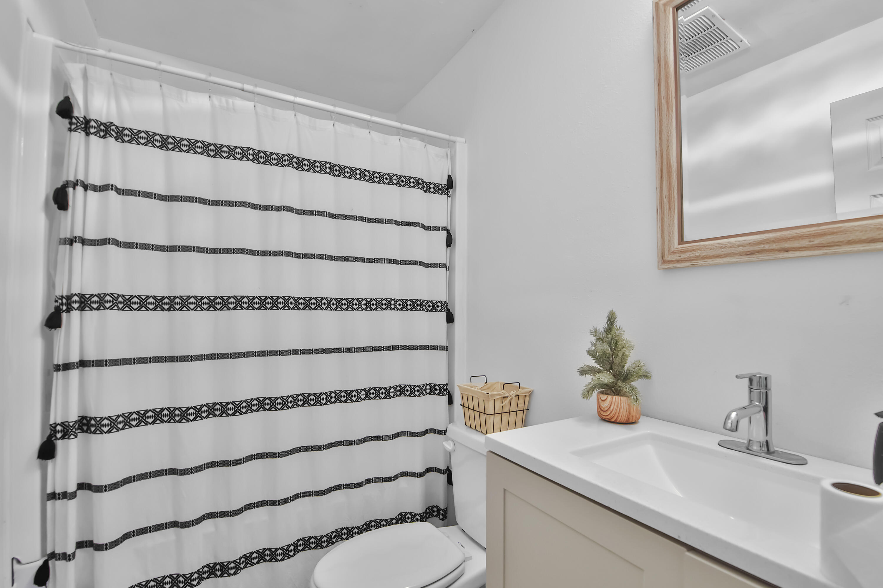 2023 65th Street Lubbock, TX 79412 - Photo 11 of 33 1L1A0495