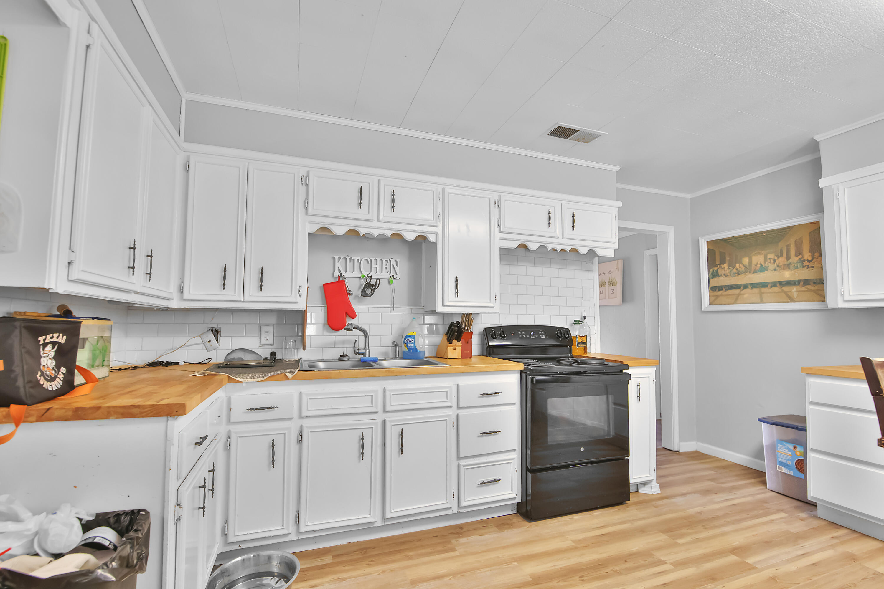 2023 65th Street Lubbock, TX 79412 - Photo 18 of 33 1L1A0502