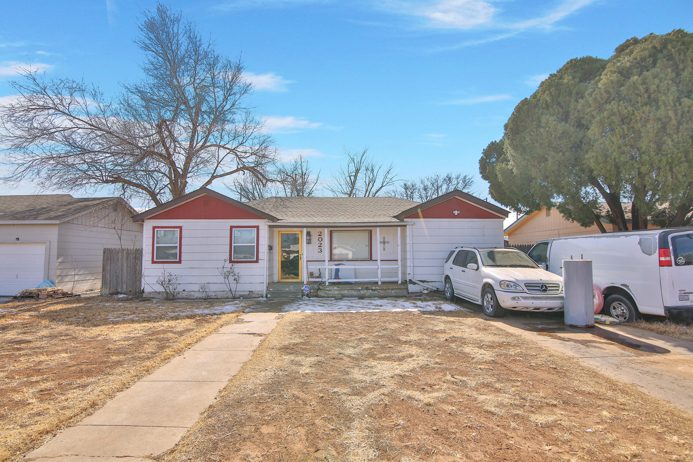 2023 65th Street Lubbock, TX 79412 - Photo 2 of 33 1L1A0486