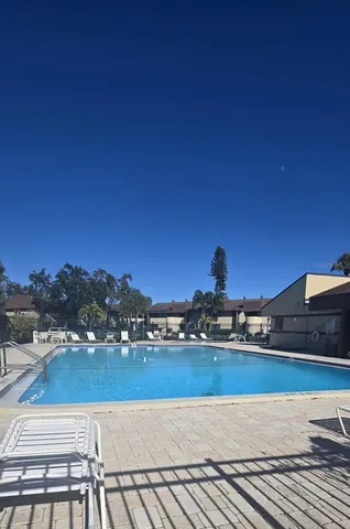 a view of a tennis court