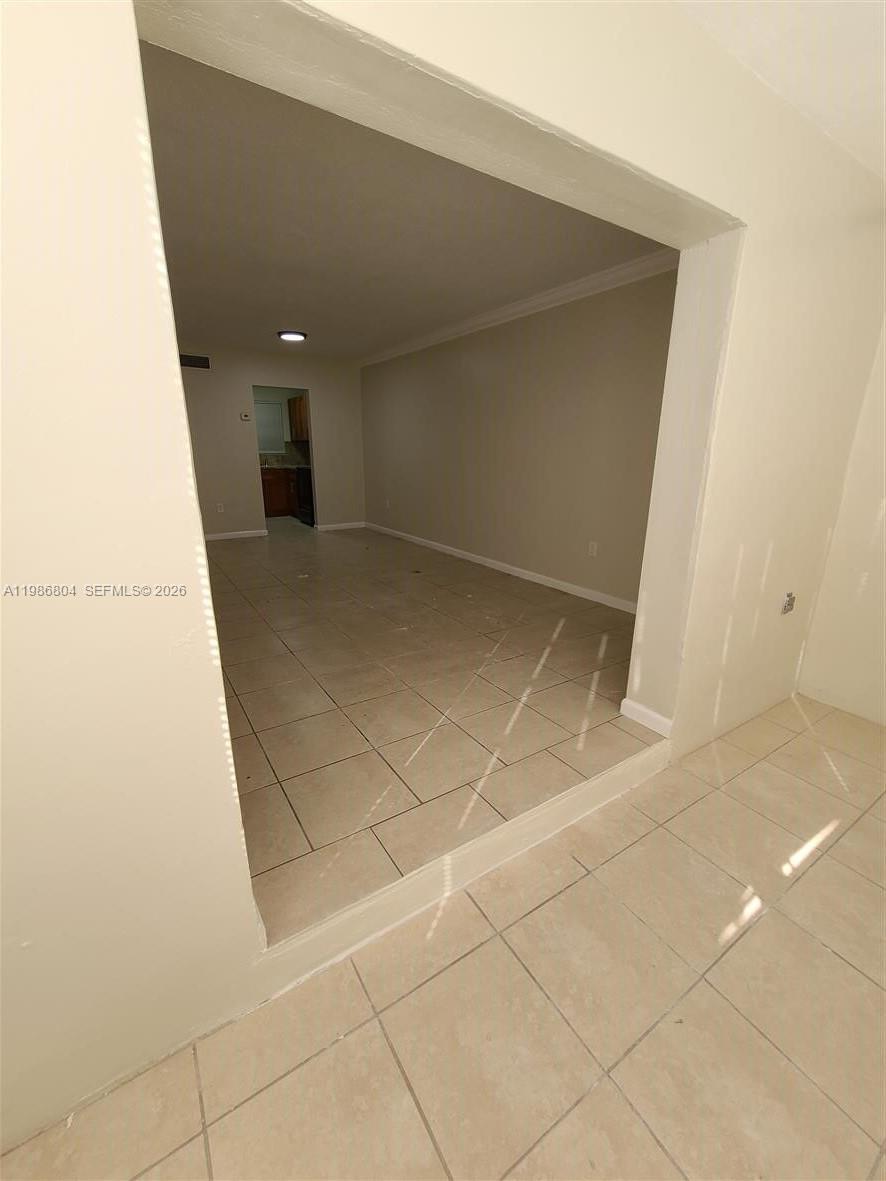 140 Royal Palm Road, Unit 107 Hialeah Gardens, FL 33016 - Photo 10 of 13