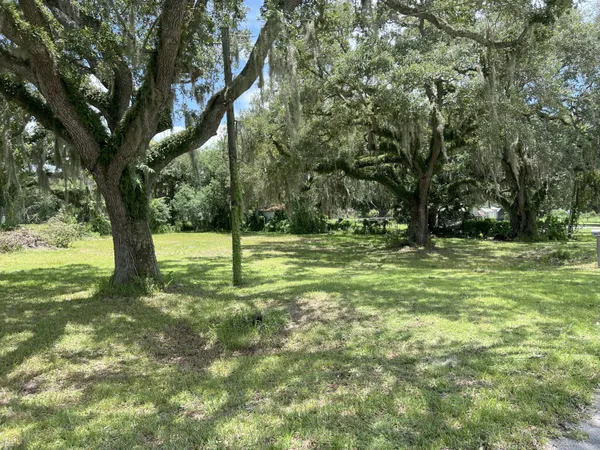 $92,000 | 2070 Southwest 8th Street, Okeechobee, FL 34974