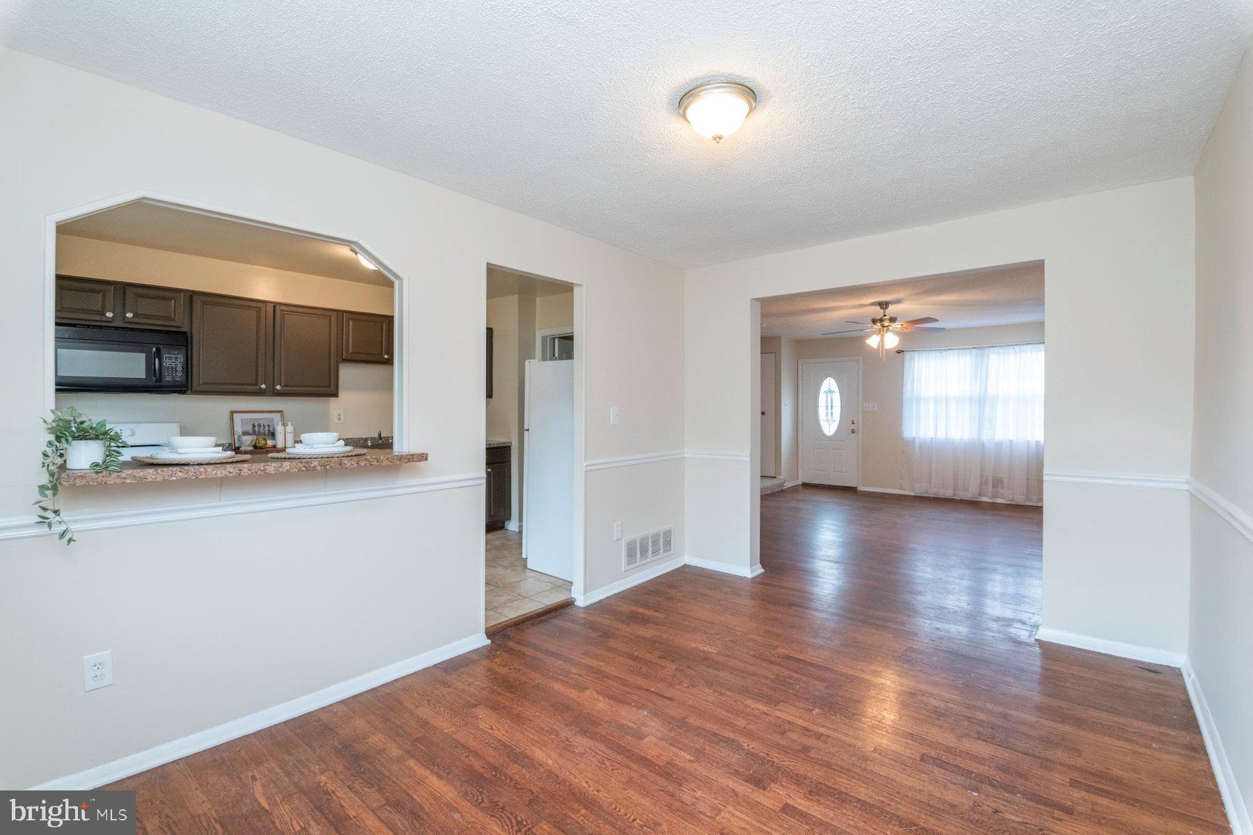 5711 Van Dyke Road Baltimore, MD 21206 - Photo 7 of 25