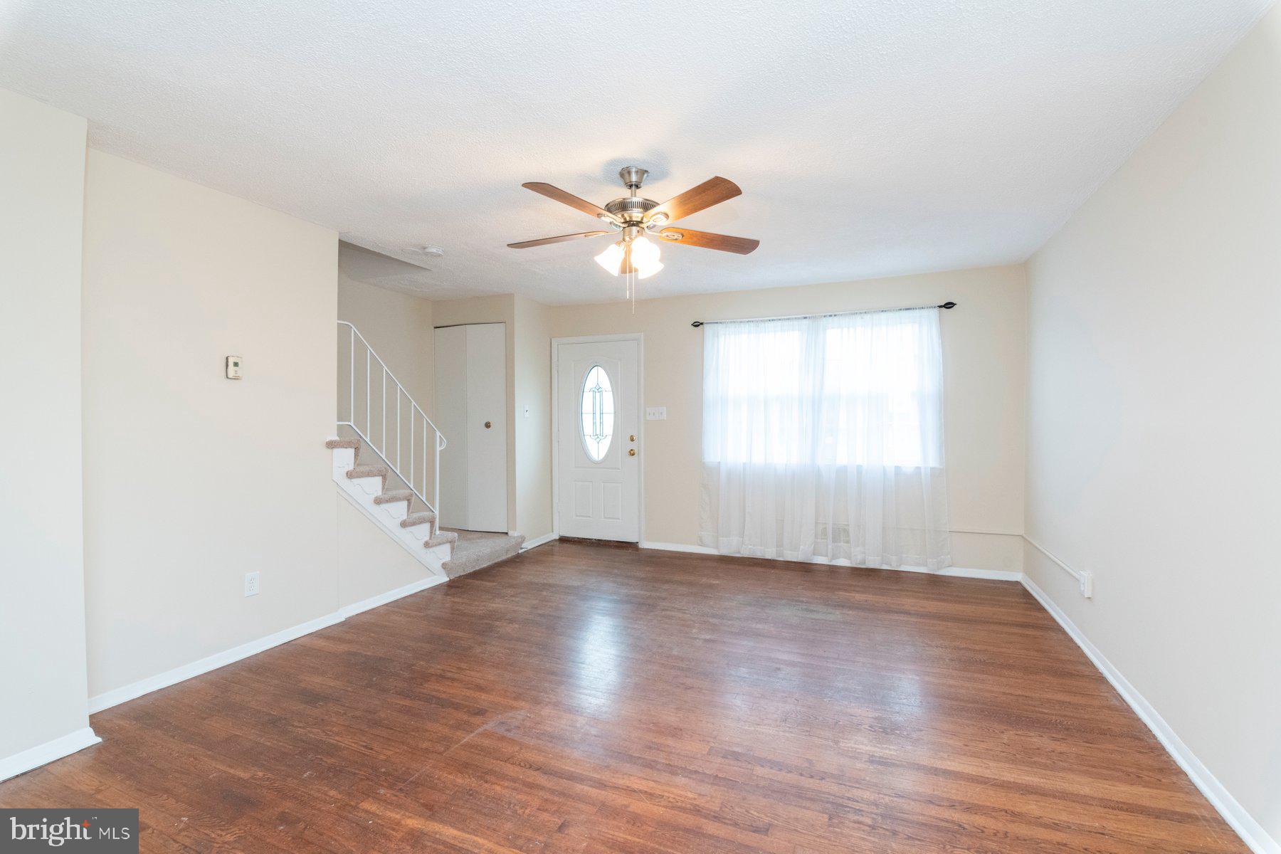 5711 Van Dyke Road Baltimore, MD 21206 - Photo 8 of 25