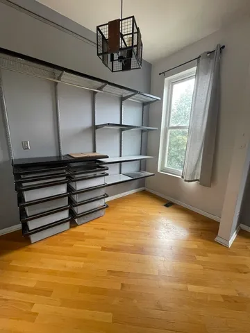 $599,000 | 2058 West Washington Boulevard, Chicago, IL 60612