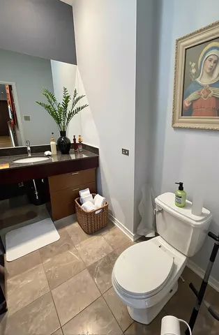 $599,000 | 2058 West Washington Boulevard, Chicago, IL 60612