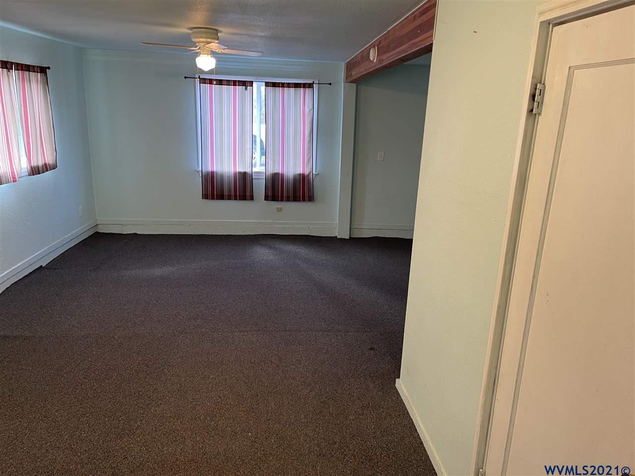 17235 Bridgeport Road Dallas, OR 97338 - Photo 31 of 42