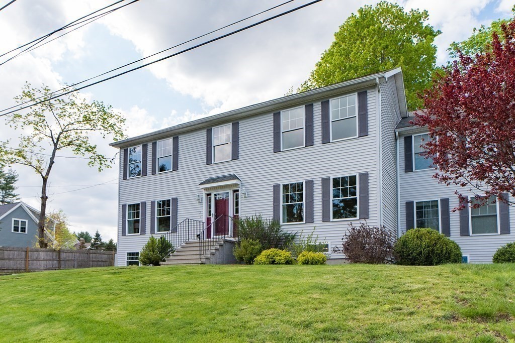 3 Rhododendron Avenue, Unit 3 Medfield, MA 02052 - Photo 3 of 38 Gallery Image 3