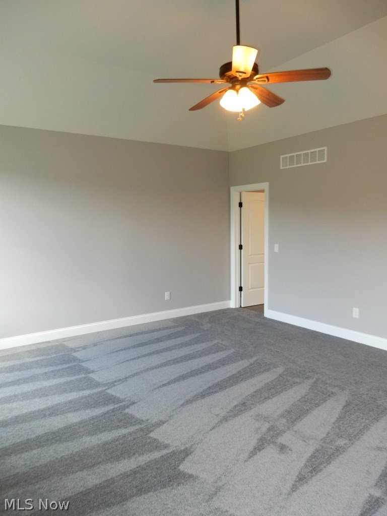 7623 Rimrock Road Medina, OH 44256 - Photo 10 of 20 Spacious Vaulted 1st Floor Master Suite!