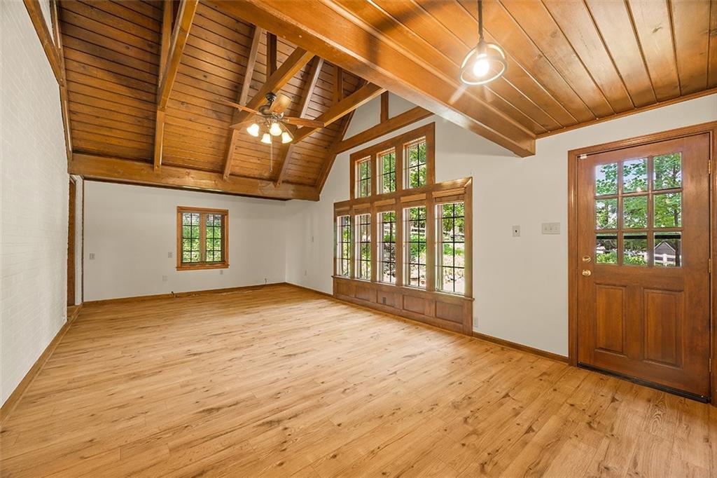 4753 Baldwin Manor Road Pittsburgh, PA 15227 - Photo 18 of 39 Gallery Image 18