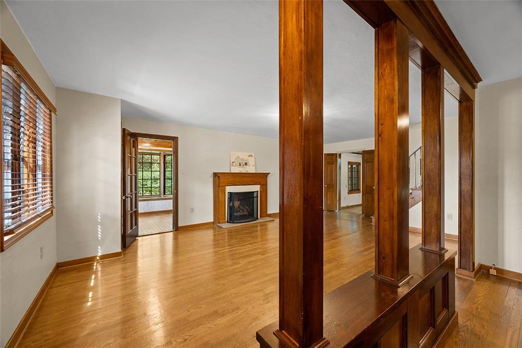 4753 Baldwin Manor Road Pittsburgh, PA 15227 - Photo 5 of 39 Gallery Image 5