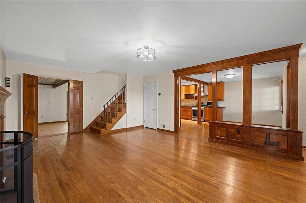 4753 Baldwin Manor Road Pittsburgh, PA 15227 - Photo 8 of 39 Gallery Image 8