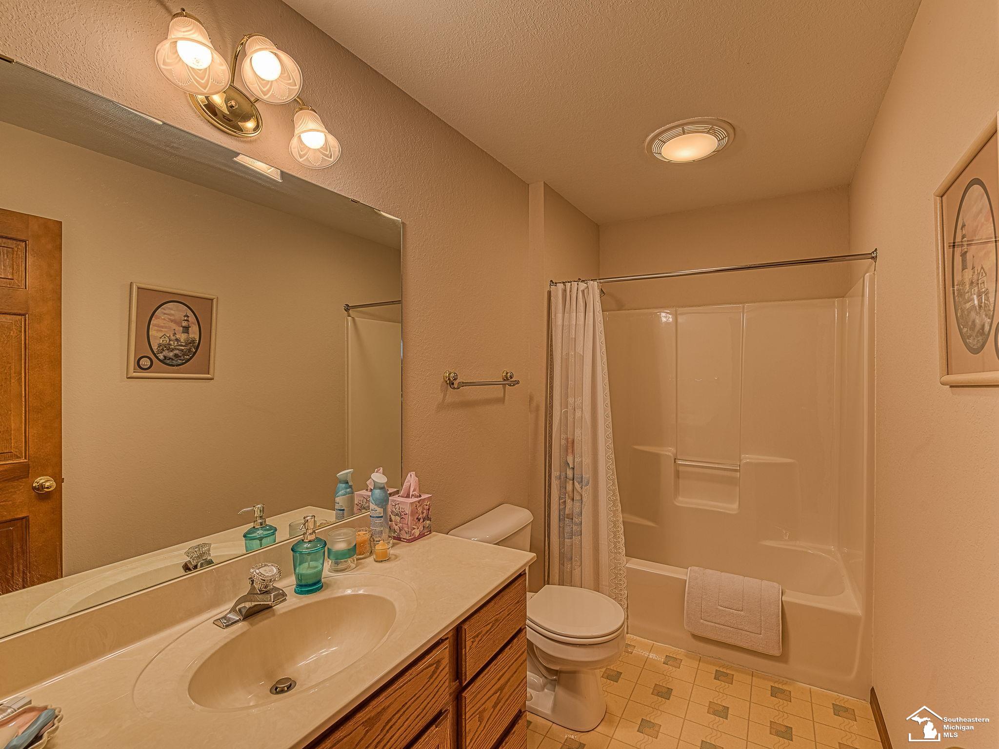 2358 South Custer Road Monroe, MI 48161 - Photo 24 of 43