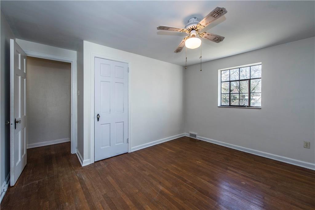 2347 Collins Road Pittsburgh, PA 15235 - Photo 17 of 25 Gallery Image 17