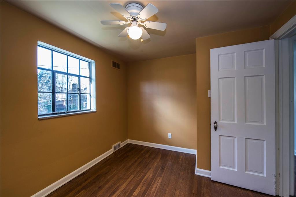 2347 Collins Road Pittsburgh, PA 15235 - Photo 19 of 25 Gallery Image 19