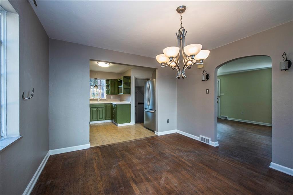 2347 Collins Road Pittsburgh, PA 15235 - Photo 7 of 25 Dining room measures 12 x 12, plenty of room for entertaining.