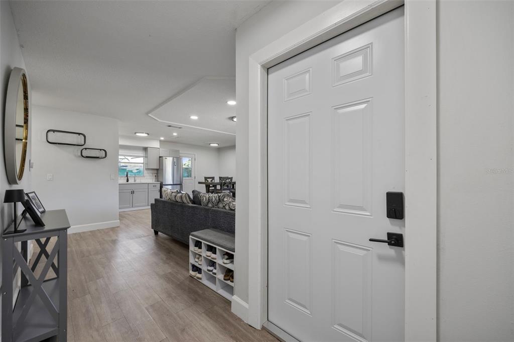114 Inwood Circle Brandon, FL 33510 - Photo 4 of 31 a view of a hallway with workspace