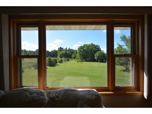 $634,900 | W2847 Pine Ridge Court, Belleville, WI 53508