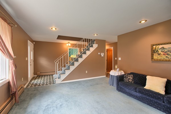 133 Patten Road Tewksbury, MA 01876 - Photo 17 of 30
