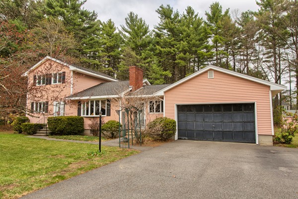 133 Patten Road Tewksbury, MA 01876 - Photo 2 of 30