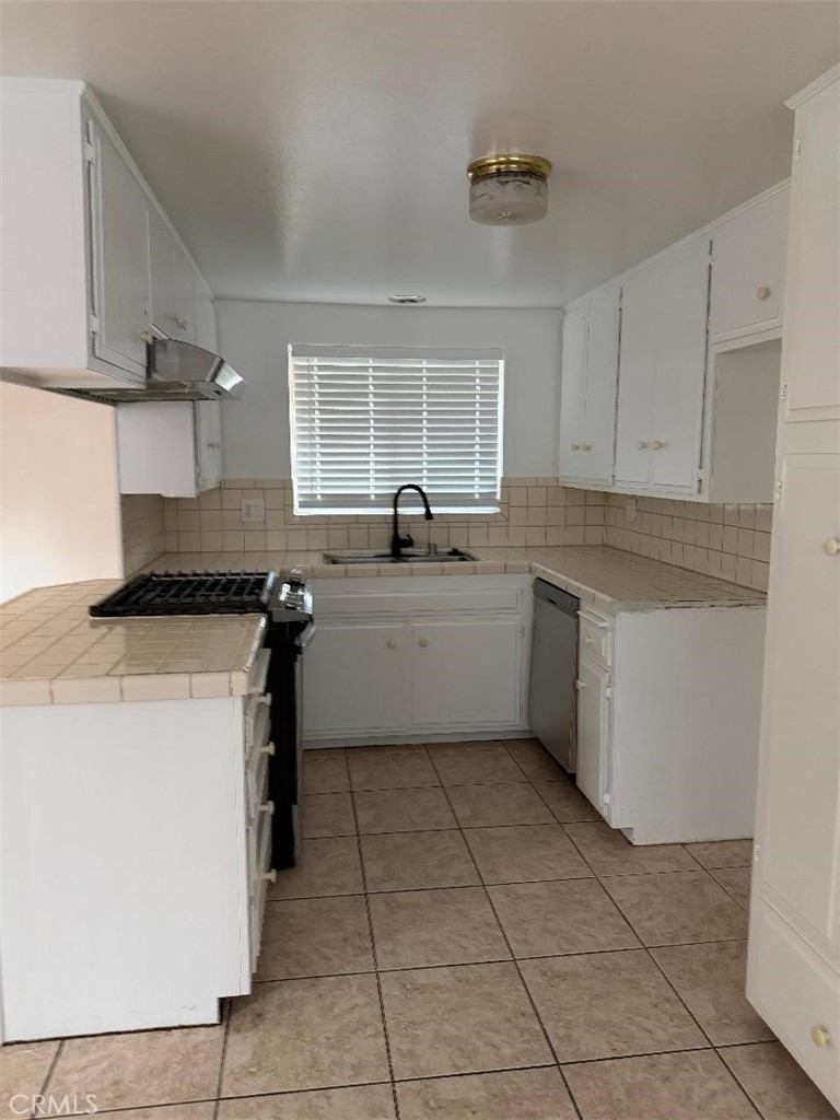 10959 Collett Avenue Riverside, CA 92505 - Photo 3 of 4