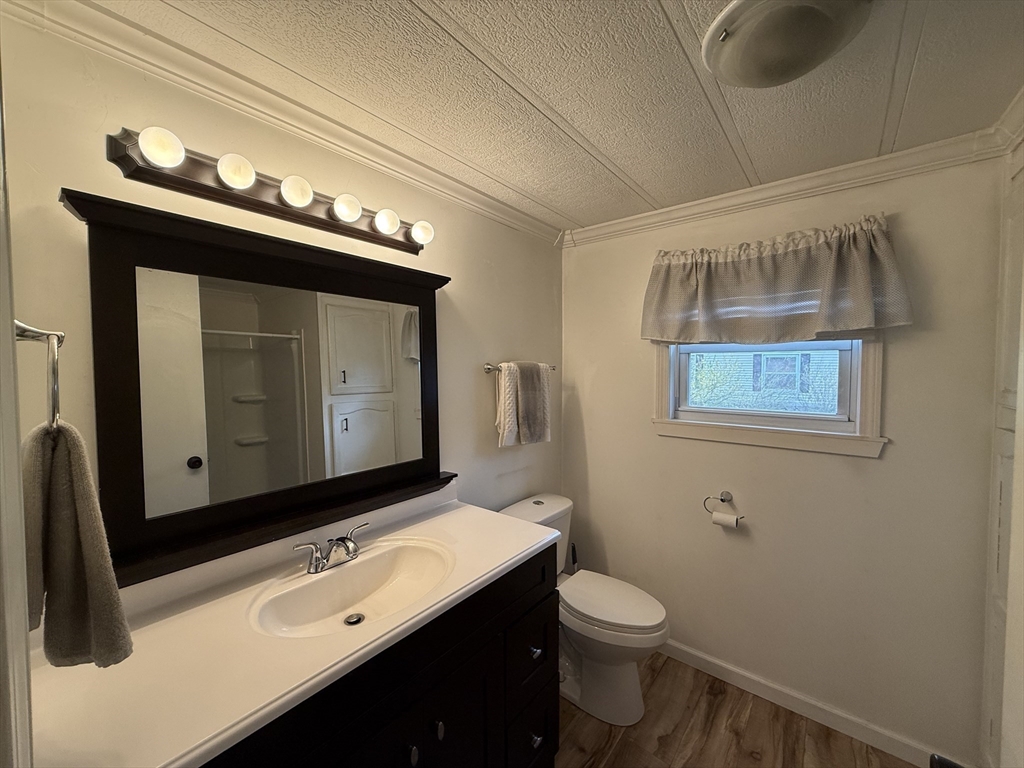 414 Palmer Road Ware, MA 01082 - Photo 10 of 29
