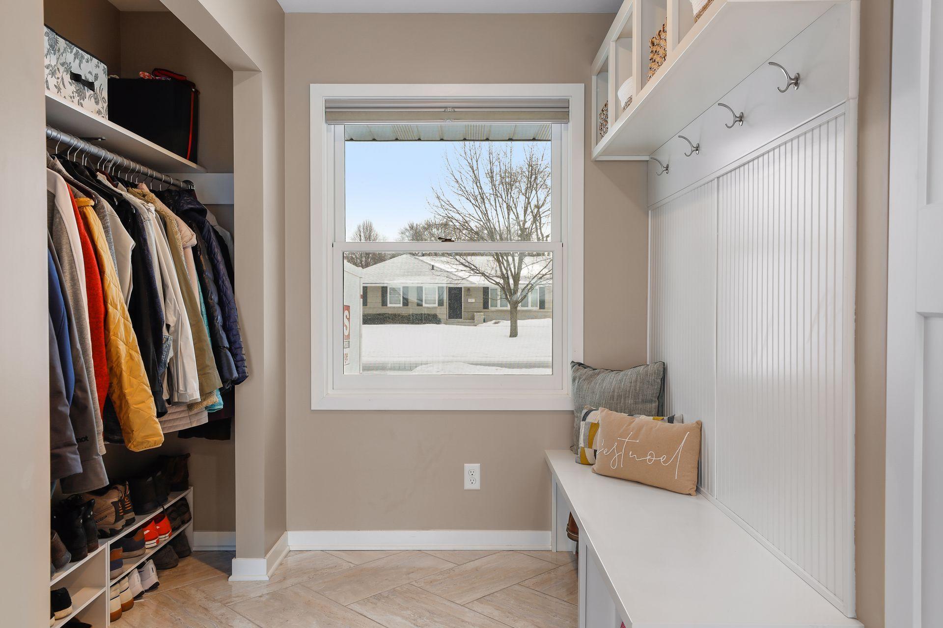 6033 Zenith Avenue South Edina, MN 55410 - Photo 17 of 50