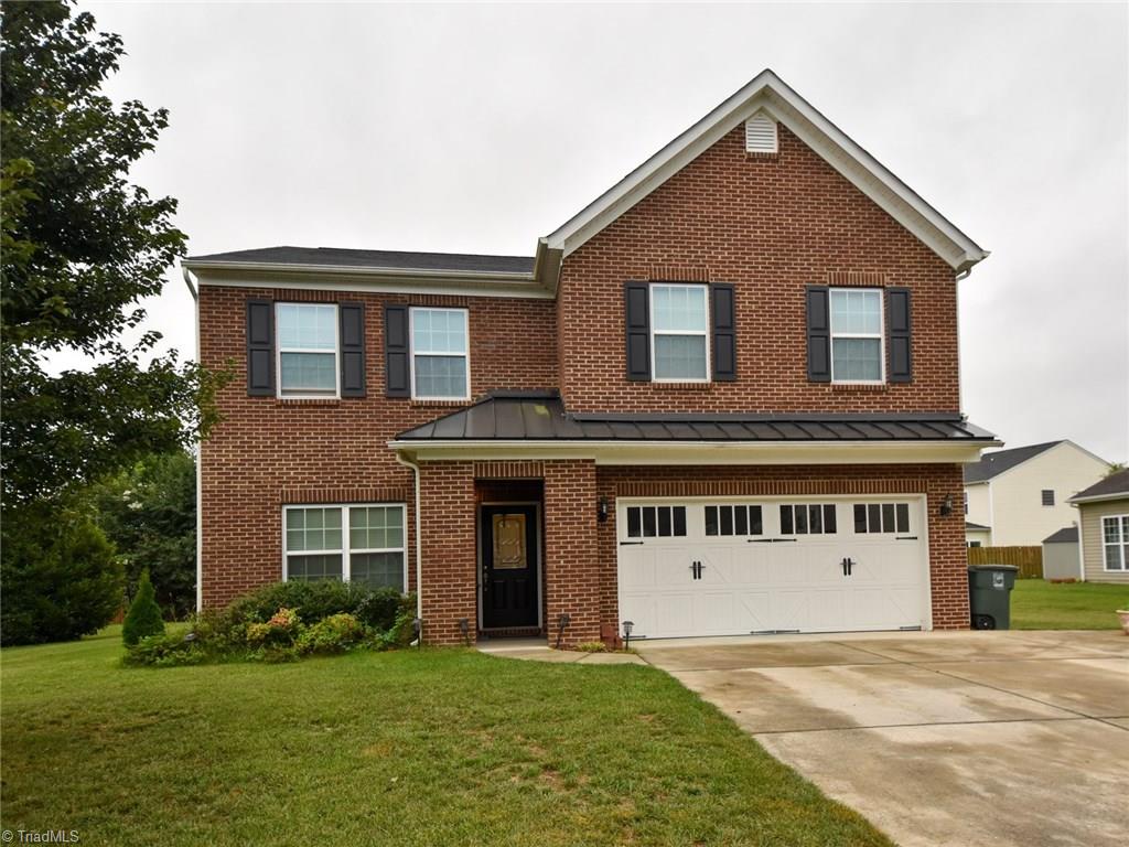 5416 Broadleaf Road Summerfield, NC 27358 - Photo 3 of 29 Gallery Image 3