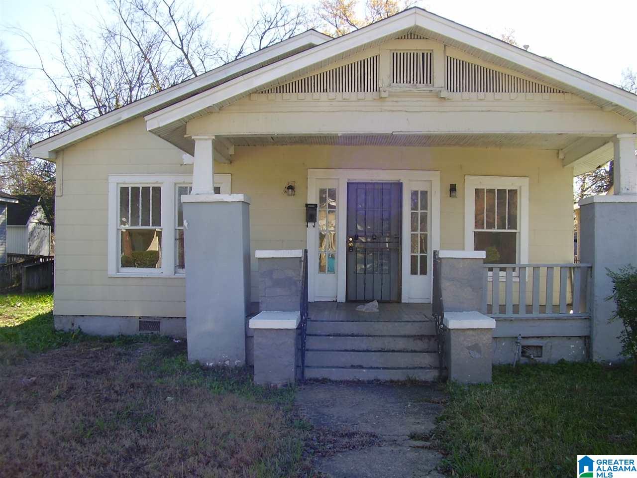 625 Fulton Avenue Southwest Birmingham, AL 35211 - Photo 1 of 10