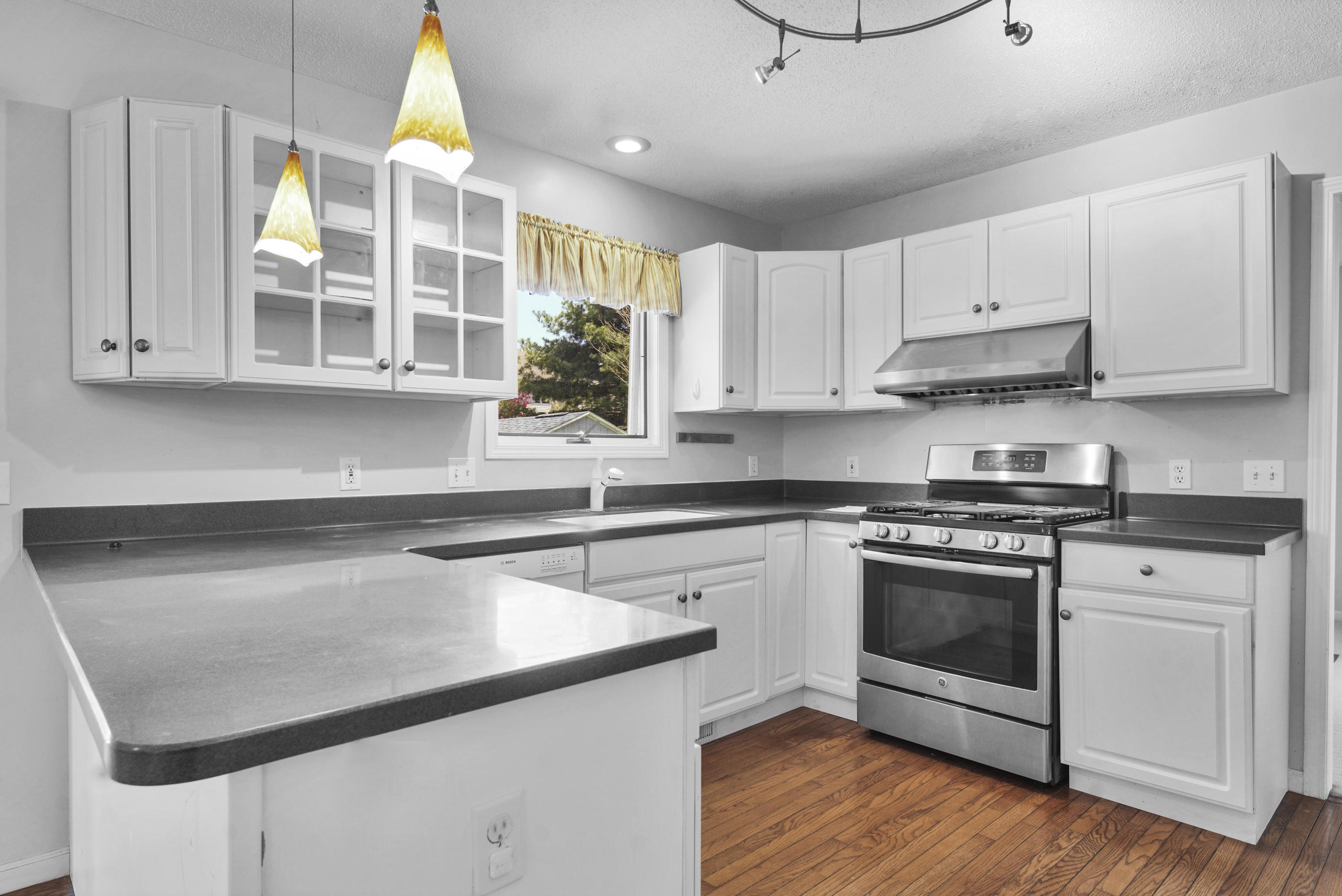 7099 Dorval Road Kalamazoo, MI 49009 - Photo 10 of 41 JSP08209_10_12