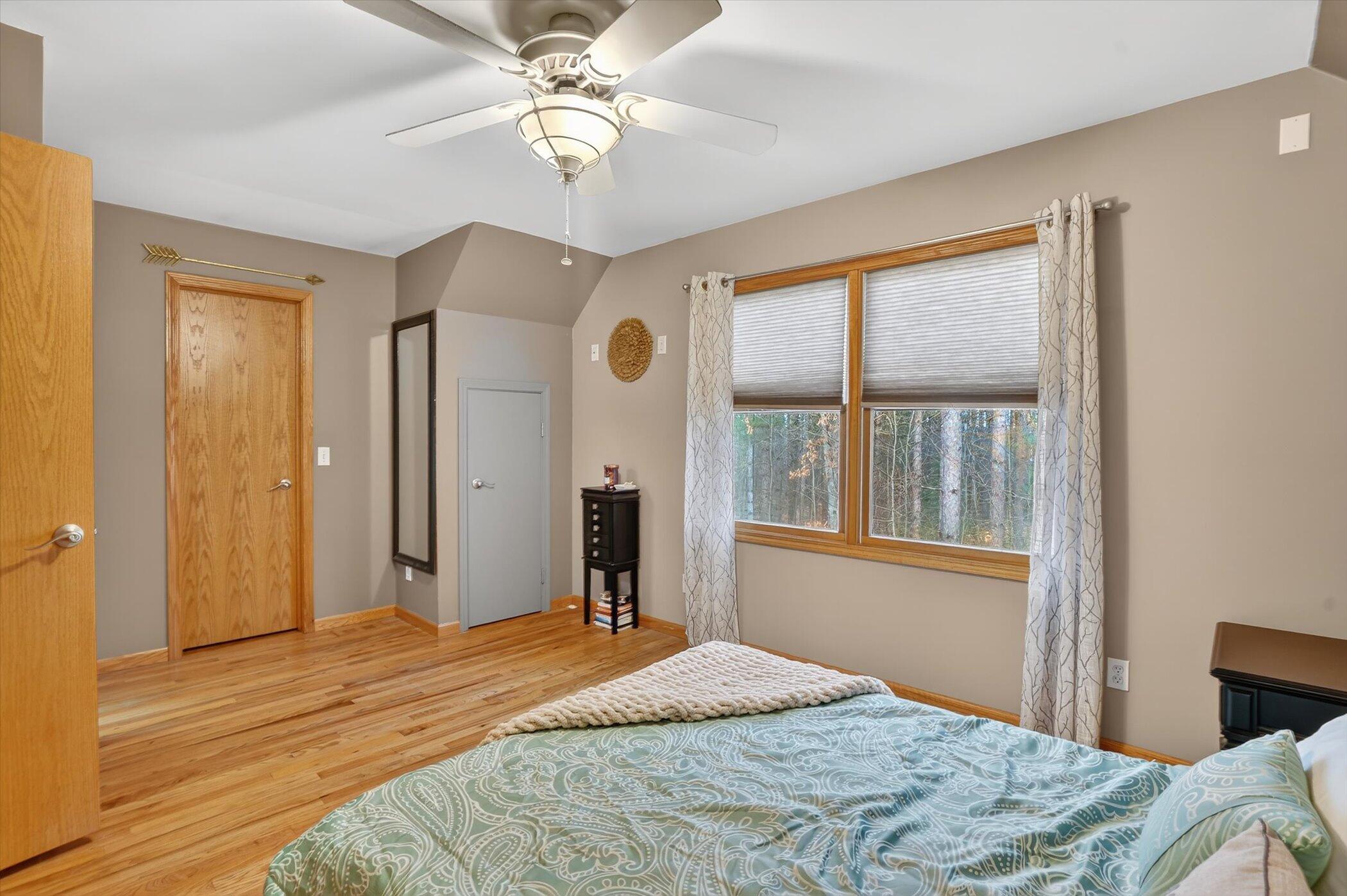 11531 Rutan Circle Jerome, MI 49249 - Photo 19 of 56 19-11531 Rutan Cir Jerome-Windowstill