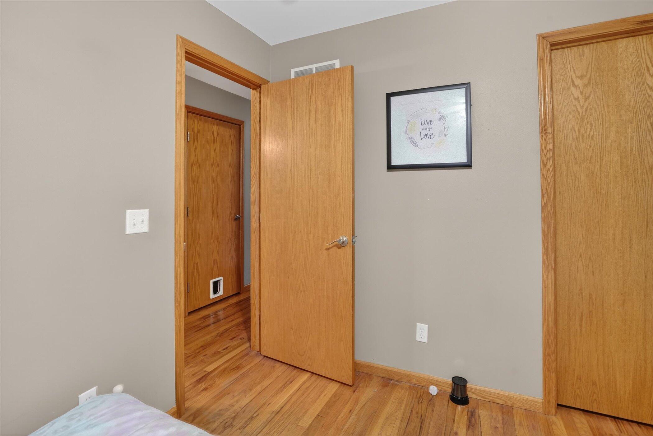 11531 Rutan Circle Jerome, MI 49249 - Photo 24 of 56 24-11531 Rutan Cir Jerome-Windowstill